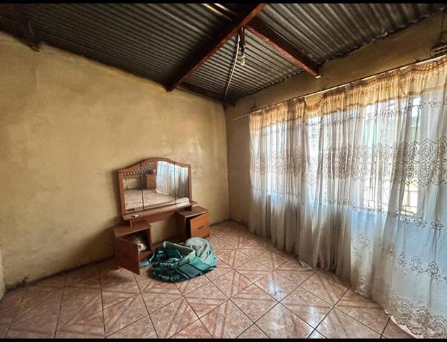 5 BEDROOM HOUSE FOR SALE IN KWA THEMA